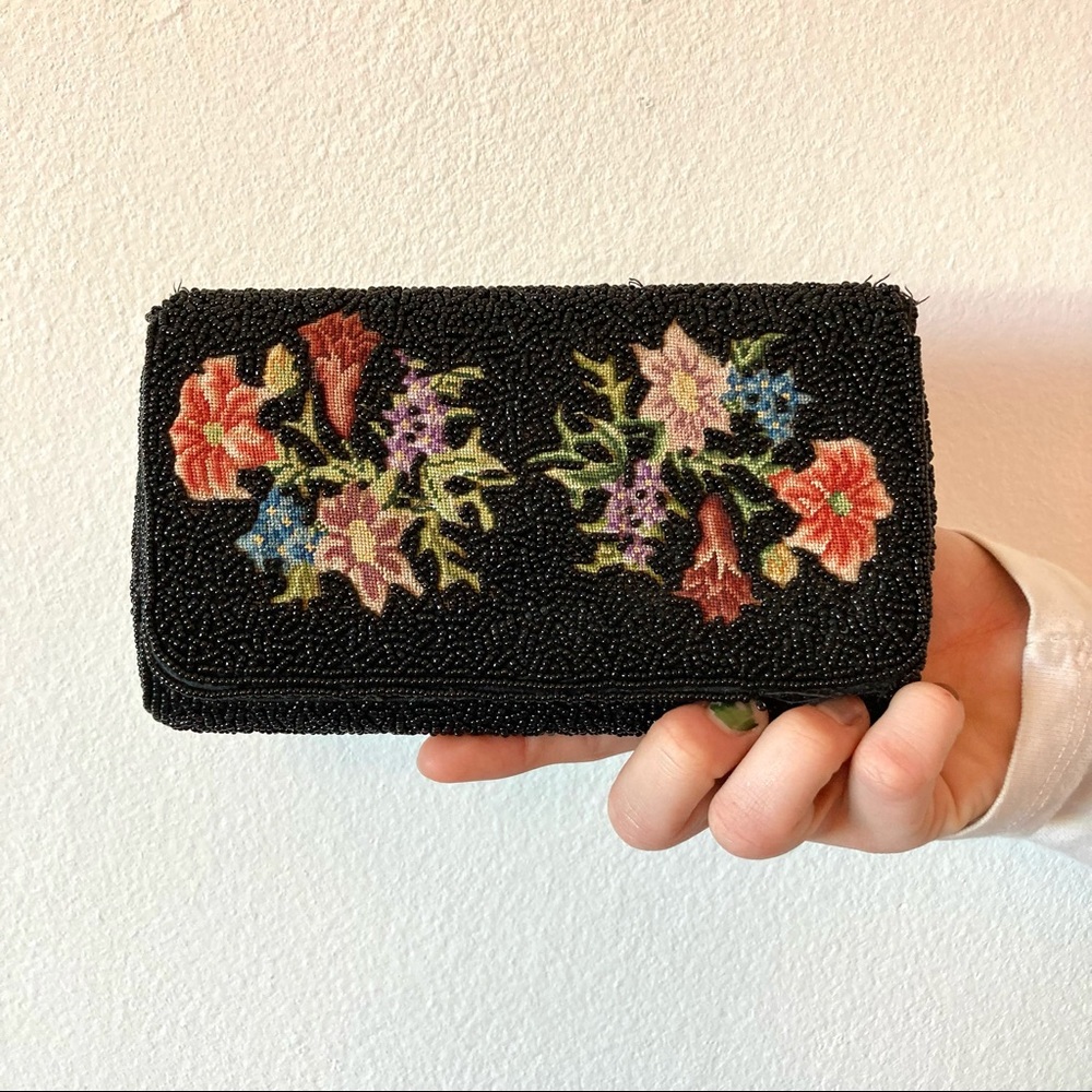 Vintage black beaded floral wallet